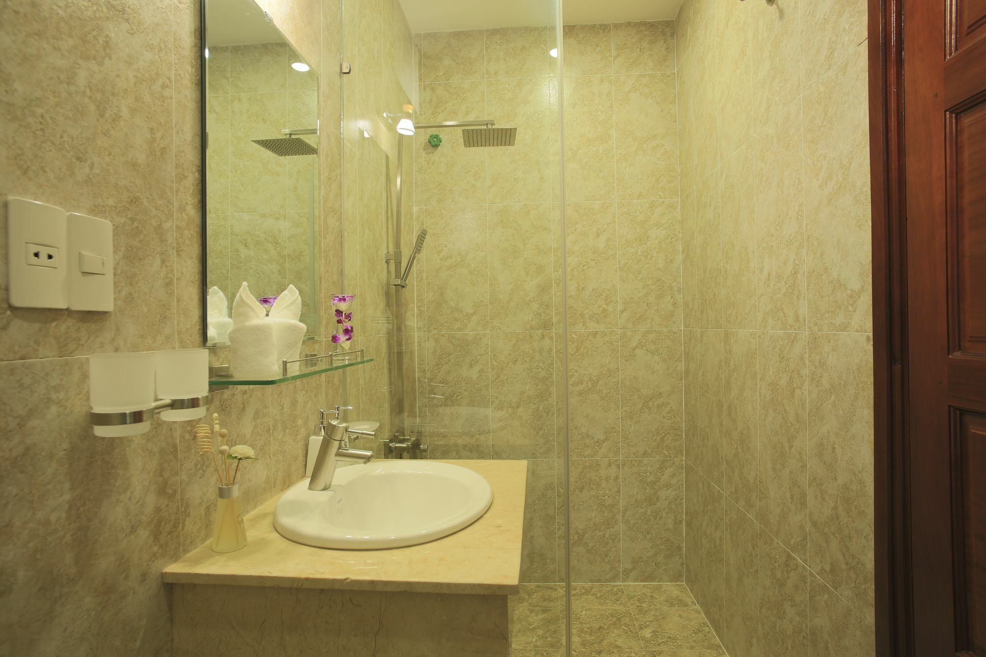 Ariel Homes Boutique Hotel Дананг Экстерьер фото